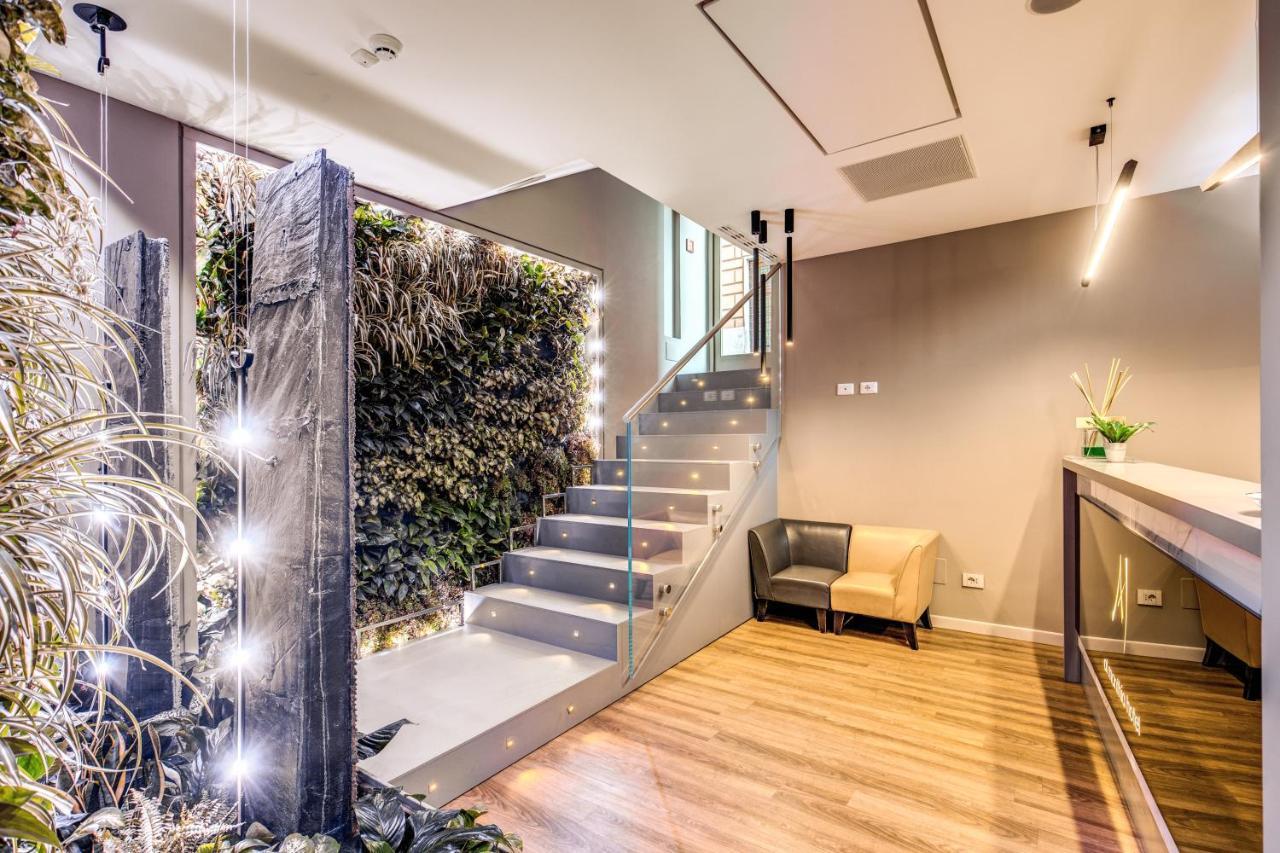 Al Manthia Hotel - Gruppo Trevi Hotels Rome Exterior photo